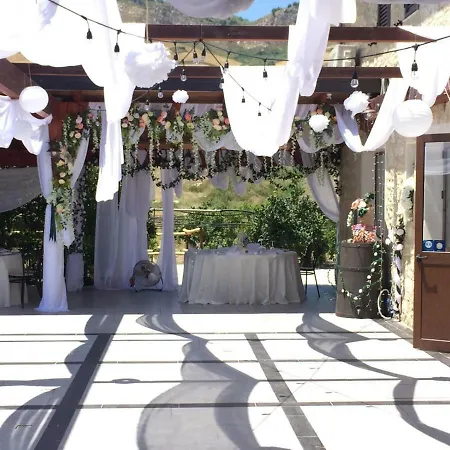 Alloggio per agriturismo Tenuta Lanza Il Mulino Acquaviva Platani